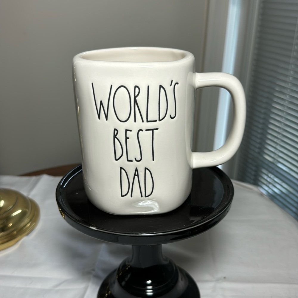 Rae Dunn Worlds Best Dad coffee/tea mug